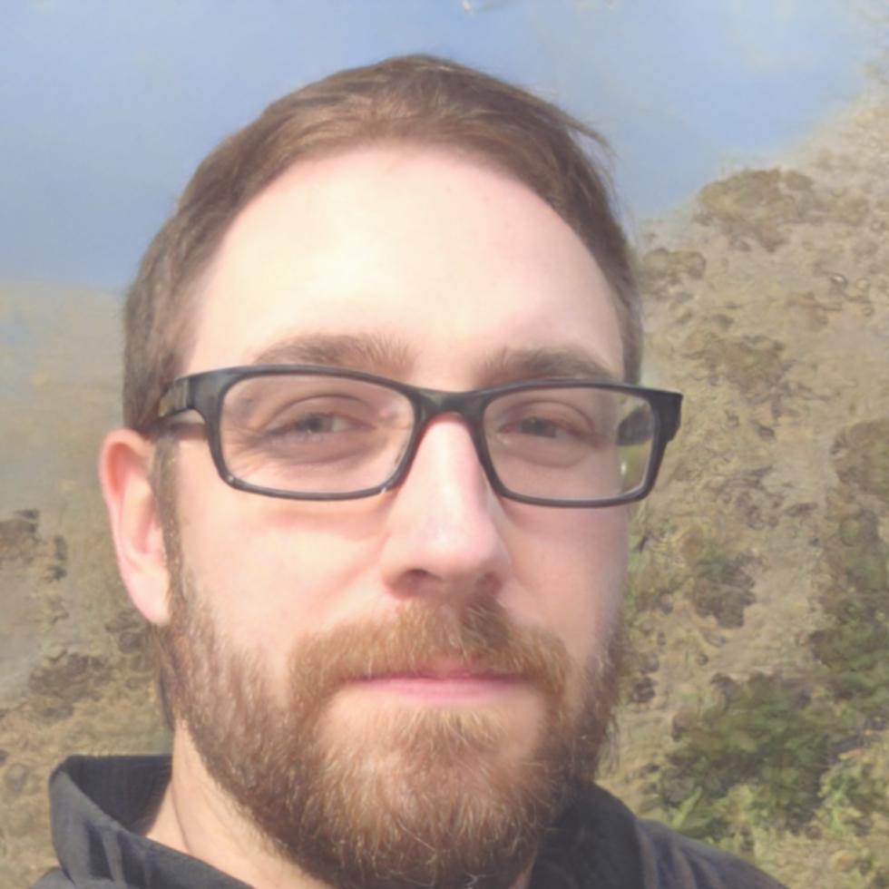 Portrait de Marc Dubois, créateur de contenu